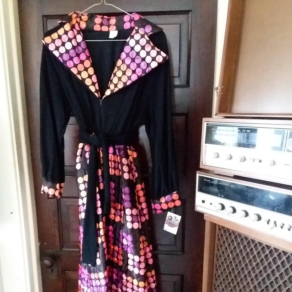 Vintage 60s 70s Mod Dress Large Black Pink Orange Polka Dot Quilted Maxi 9260